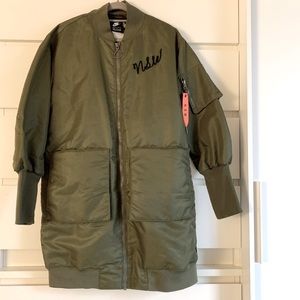 NWOT Nike NSW insulated ma1 parka jacket 🧥